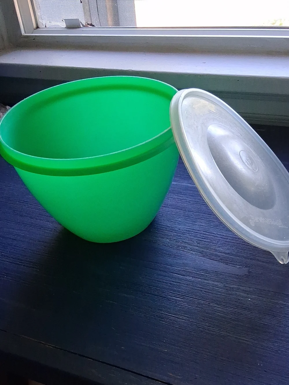 Vintage Tupperware Bright Green Mixing Bowl Set with Lids and Colander